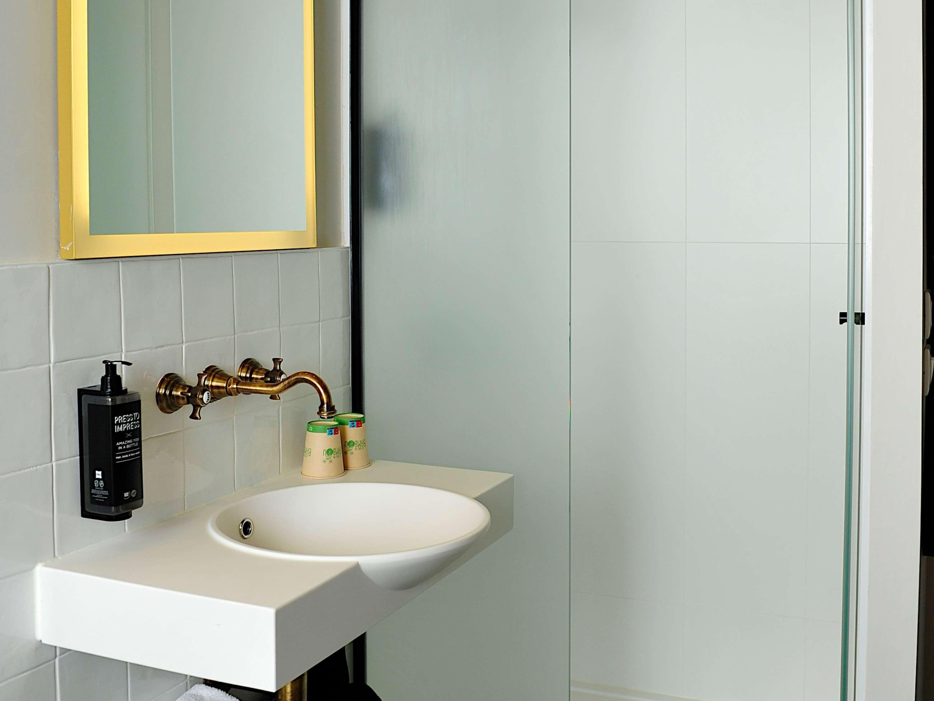 Ibis Styles Gare De Lyon Tgv Hotel 3*